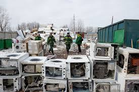 Електронне сміття в Україні: викинути не можна переробити